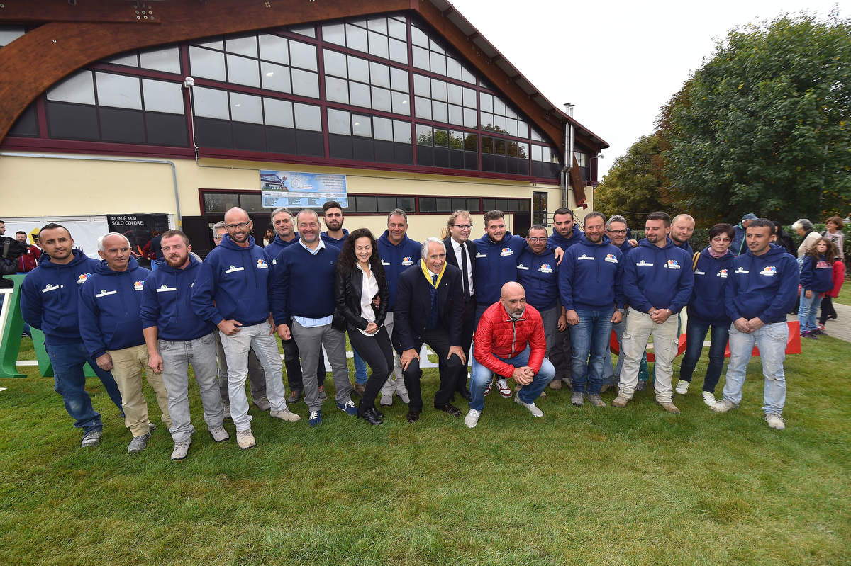 Inaugurato il 'nuovo' Palazzetto dello Sport ad Amatrice. L'orgoglio di Malagò: promessa mantenuta