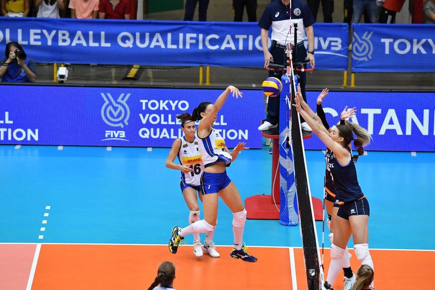 Le azzurre del volley conquistano la carta olimpica. Olanda battuta 3-0. Qualificati 82 azzurri