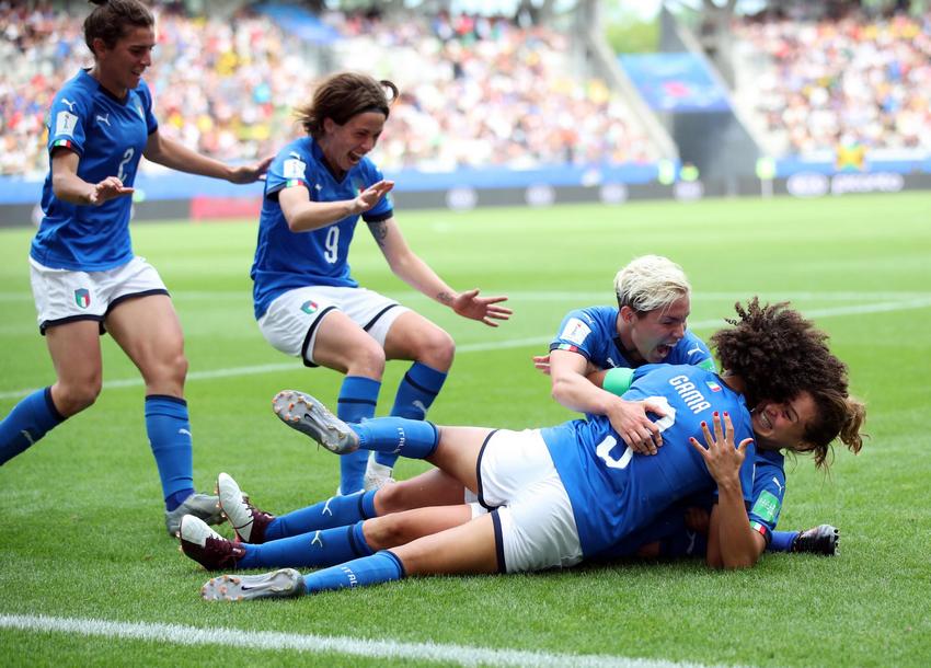 Mondiali: 5-0 alla Giamaica, l'Italia di Bertolini passa agli ottavi