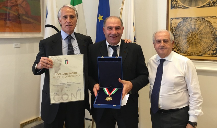 Malagò e Fabbricini consegnano il Collare d'oro a Giuseppe Abbagnale