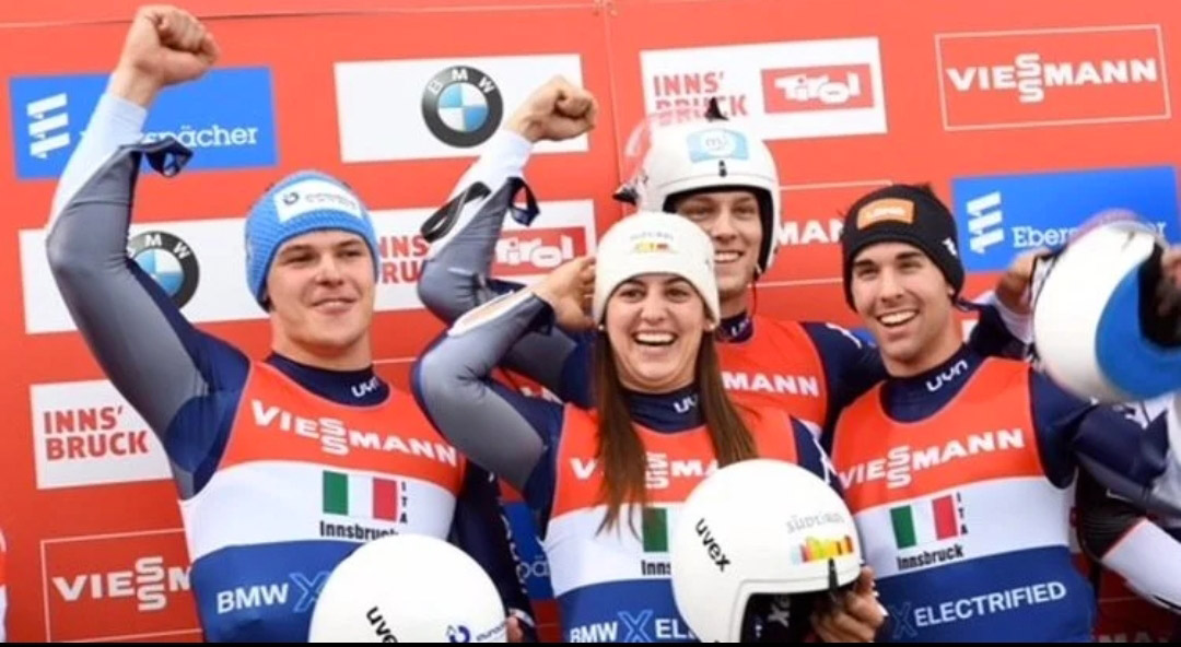 Coppa  del Mondo, Team Relay colorato d'azzurro. Dominik Fischnaller 3° nel singolo