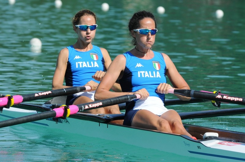 Mondiali, in Francia avanzano 6 barche olimpiche azzurre