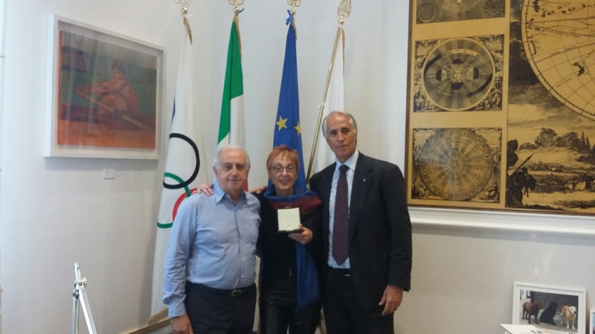 Malagò incontra la medagliata olimpica Paola Pigni