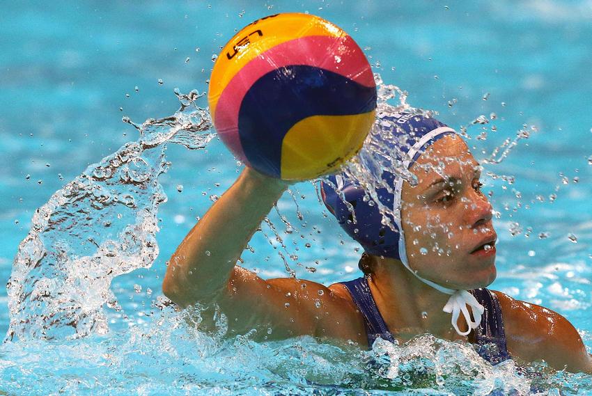 Preolimpico femminile, spettacolare 8-8 del Setterosa contro l'Olanda padrone di casa