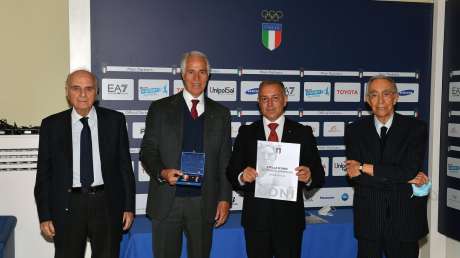 premiazionimezzelanigmt023_20210409_2054564485