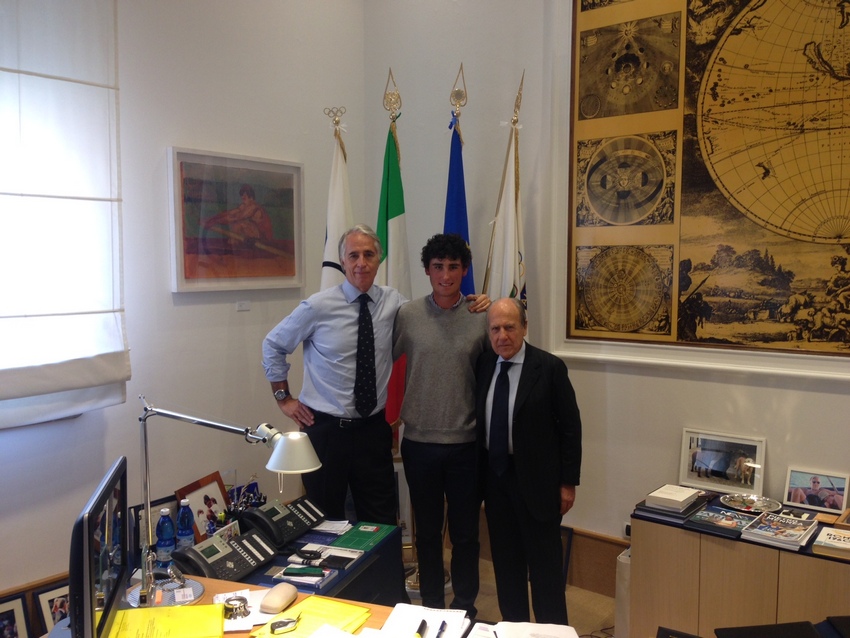 Malagò incontra l'oro olimpico giovanile del golf Renato Paratore