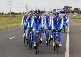 ciclismo-seconda-giornata-di-allenamento-in-a-L-6sL-fl